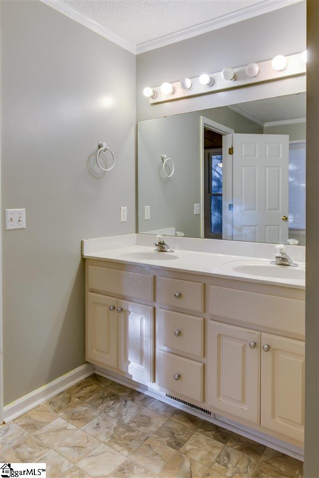 303 Wild Rice Drive Simpsonville, SC 29681 - Photo 20 of 34 Gallery Image 20