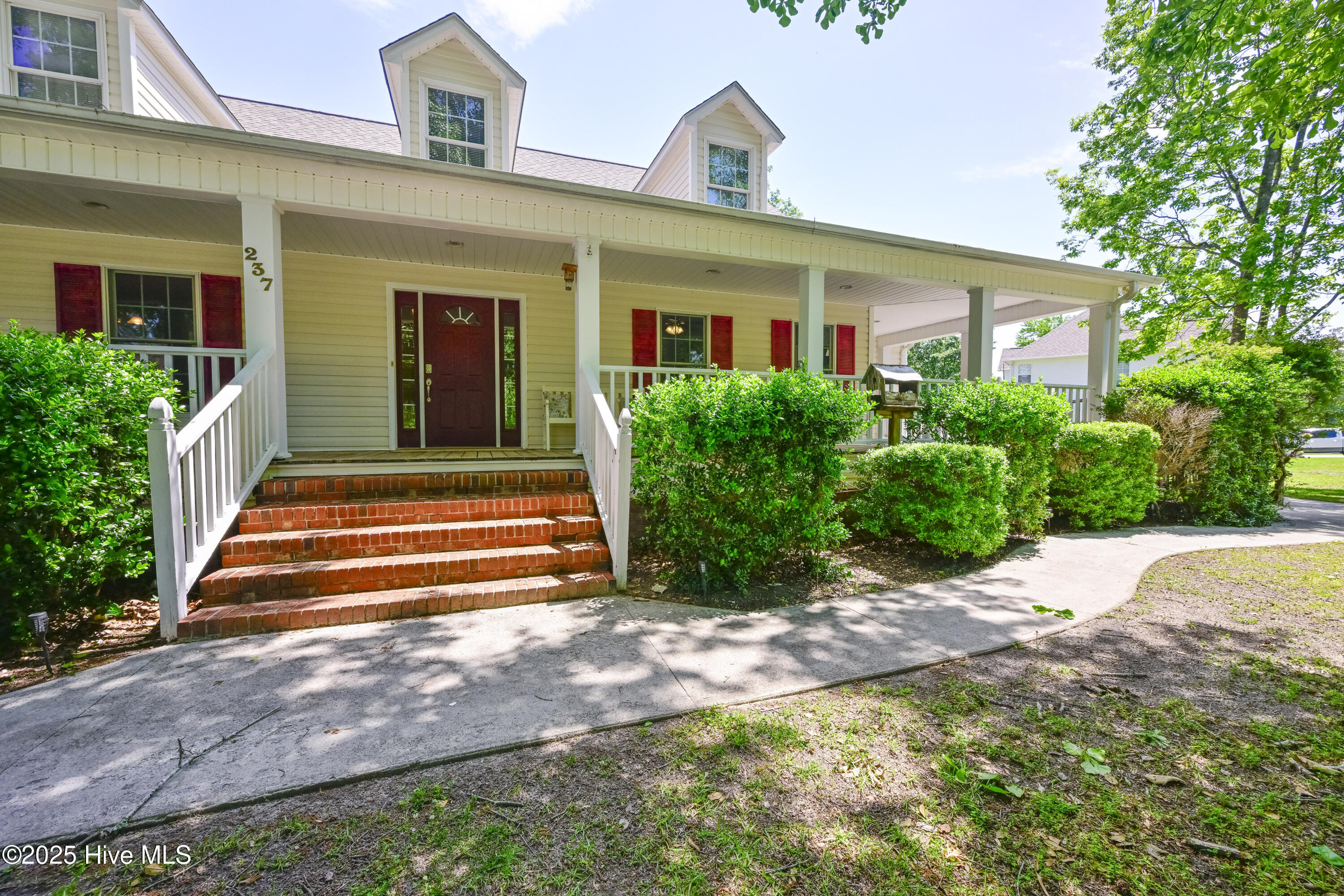 237 Riverbend Road Jacksonville, NC 28540 - Photo 3 of 97 _DSC0779