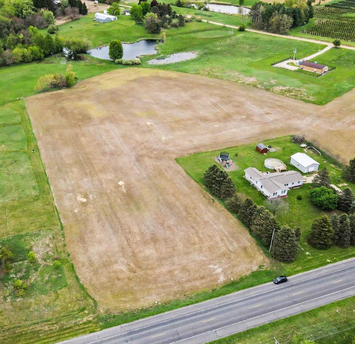 Lincoln Road Allegan, MI 49010 - Photo 1 of 2 PA 1