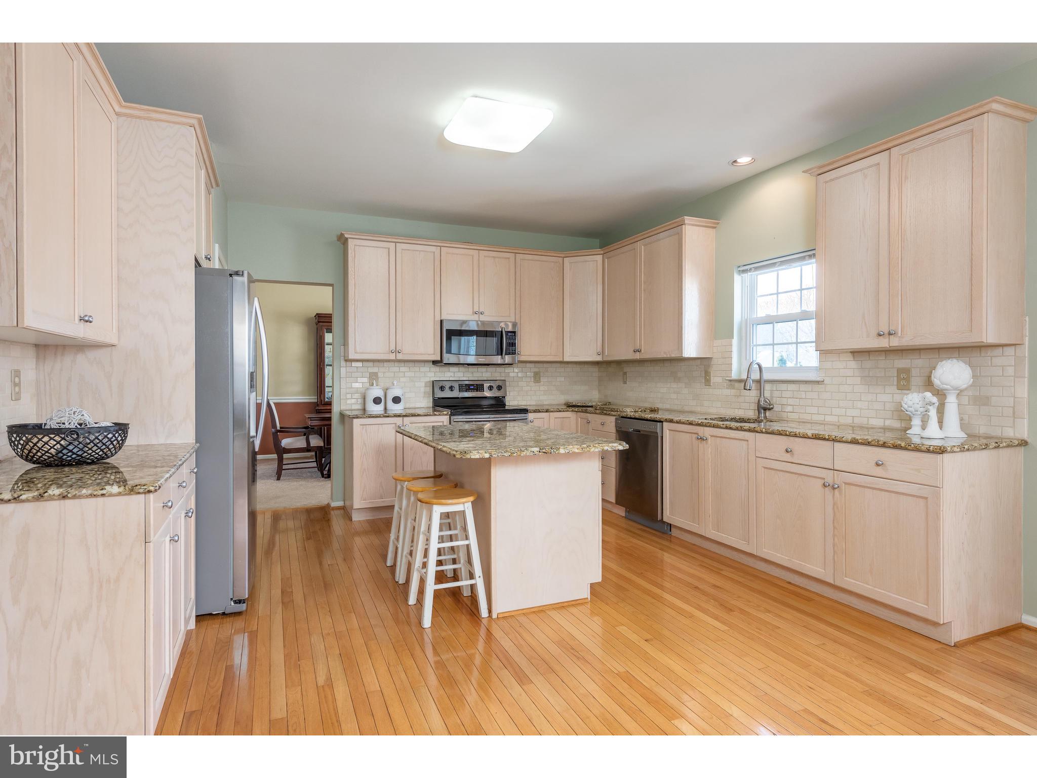 103 Julie Road Pottstown, PA 19464 - Photo 11 of 31 Kitchen