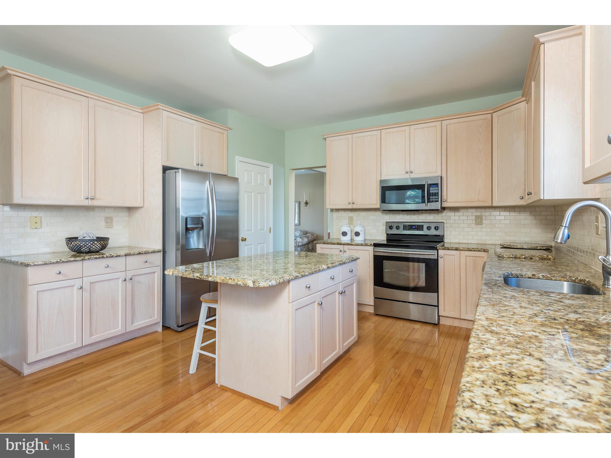 103 Julie Road Pottstown, PA 19464 - Photo 12 of 31 Kitchen