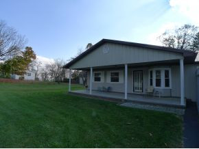 1301 Kingsview Road Kingsport, TN 37660 - Photo 2 of 18 Photo 2