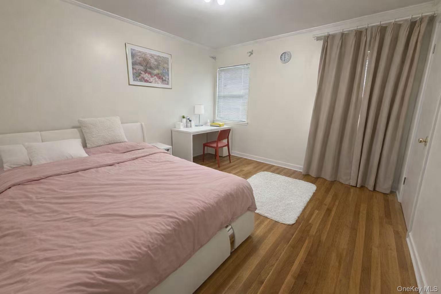 126 Radcliffe Road Plainview, NY 11803 - Photo 6 of 11