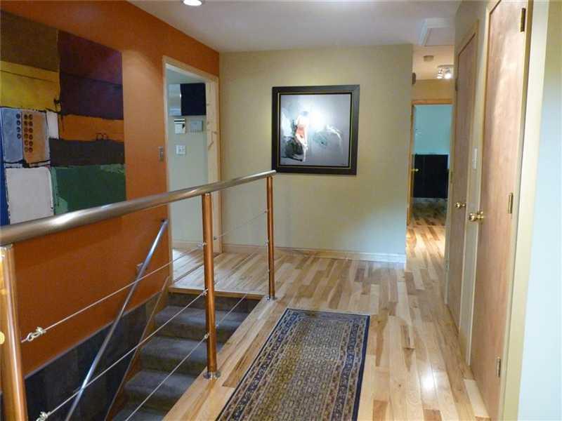 8950 Sargent Road Indianapolis, IN 46256 - Photo 13 of 24 Gallery Image 13