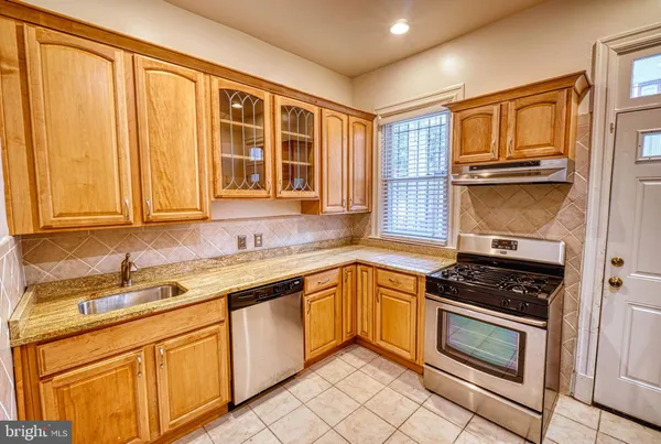 $6,000 | 1821 Kilbourne Place Northwest, Washington, DC 20010