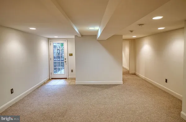 $6,000 | 1821 Kilbourne Place Northwest, Washington, DC 20010