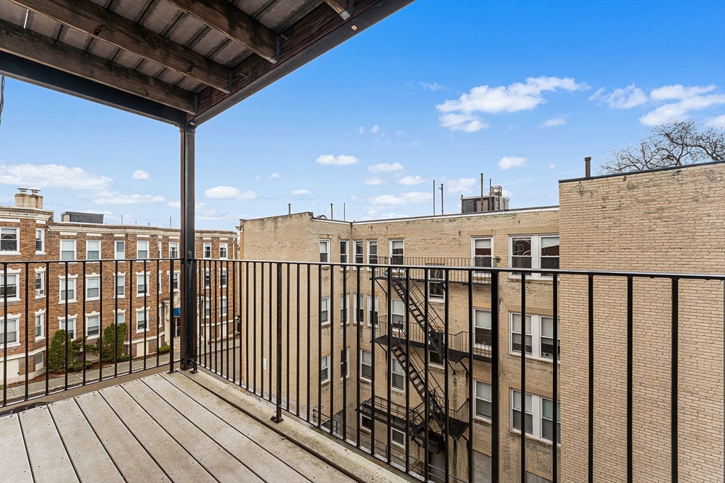 36 Bellvista Road, Unit 36 Boston, MA 02135 - Photo 5 of 12