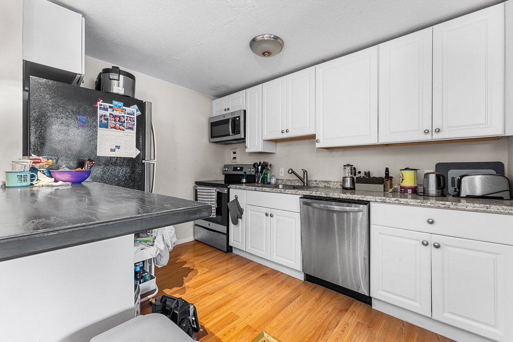 36 Bellvista Road, Unit 36 Boston, MA 02135 - Photo 6 of 12