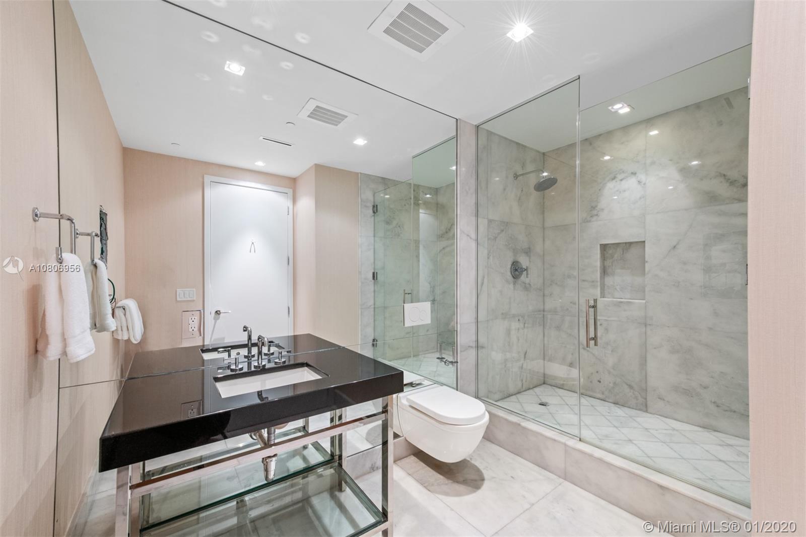 9701 Collins Avenue, Unit PH0203S Bal Harbour, FL 33154 - Photo 29 of 48