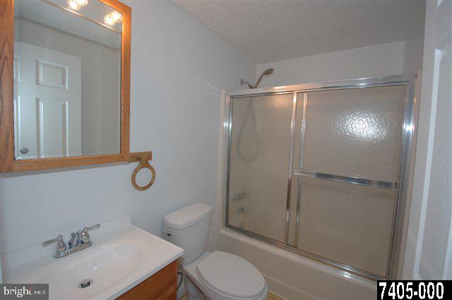 5091 Valley View Road Spring Grove, PA 17362 - Photo 5 of 24