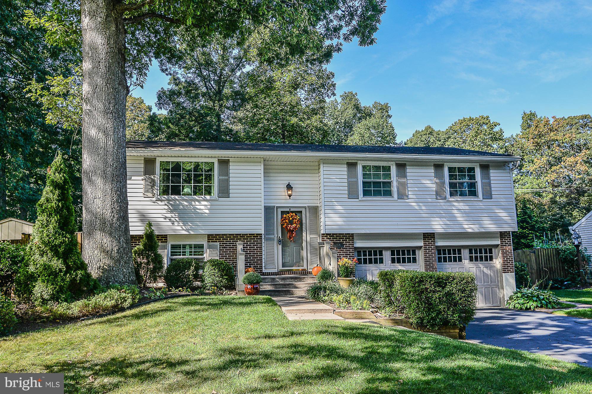 6265 Lee Chapel Road Burke, VA 22015 - Photo 1 of 30 Exterior (Front)