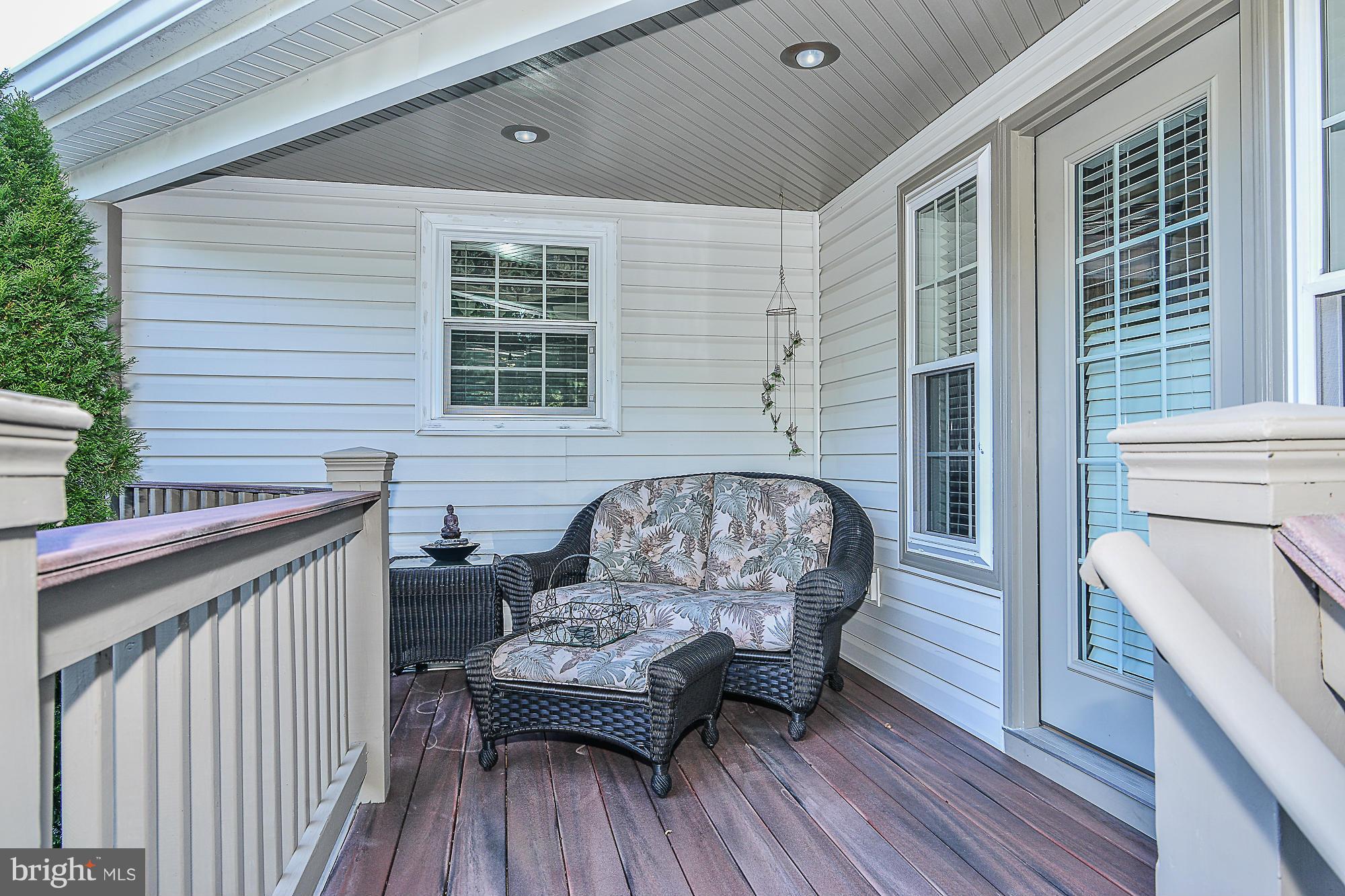 6265 Lee Chapel Road Burke, VA 22015 - Photo 21 of 30 Exterior (Rear)