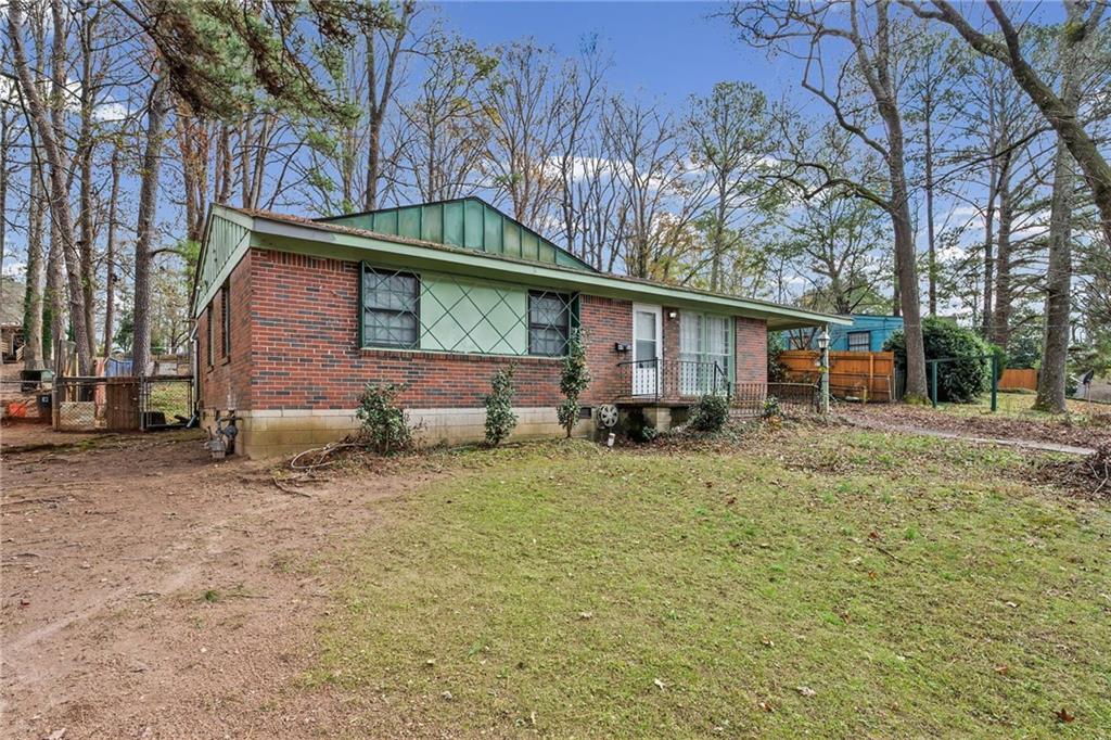 4488 Richard Road Conley, GA 30288 - Photo 4 of 28