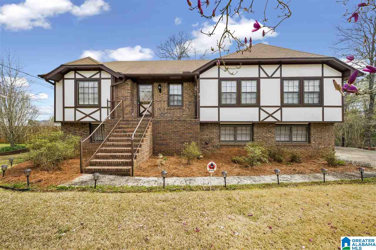 6097 Red Hollow Road Birmingham, AL 35215 - Photo 2 of 30