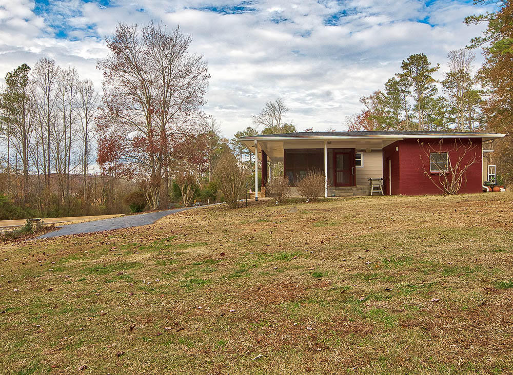 11033 Apison Pike Apison, TN 37302 - Photo 4 of 28 side