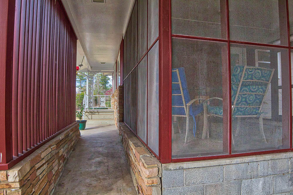11033 Apison Pike Apison, TN 37302 - Photo 7 of 28 front porch 2