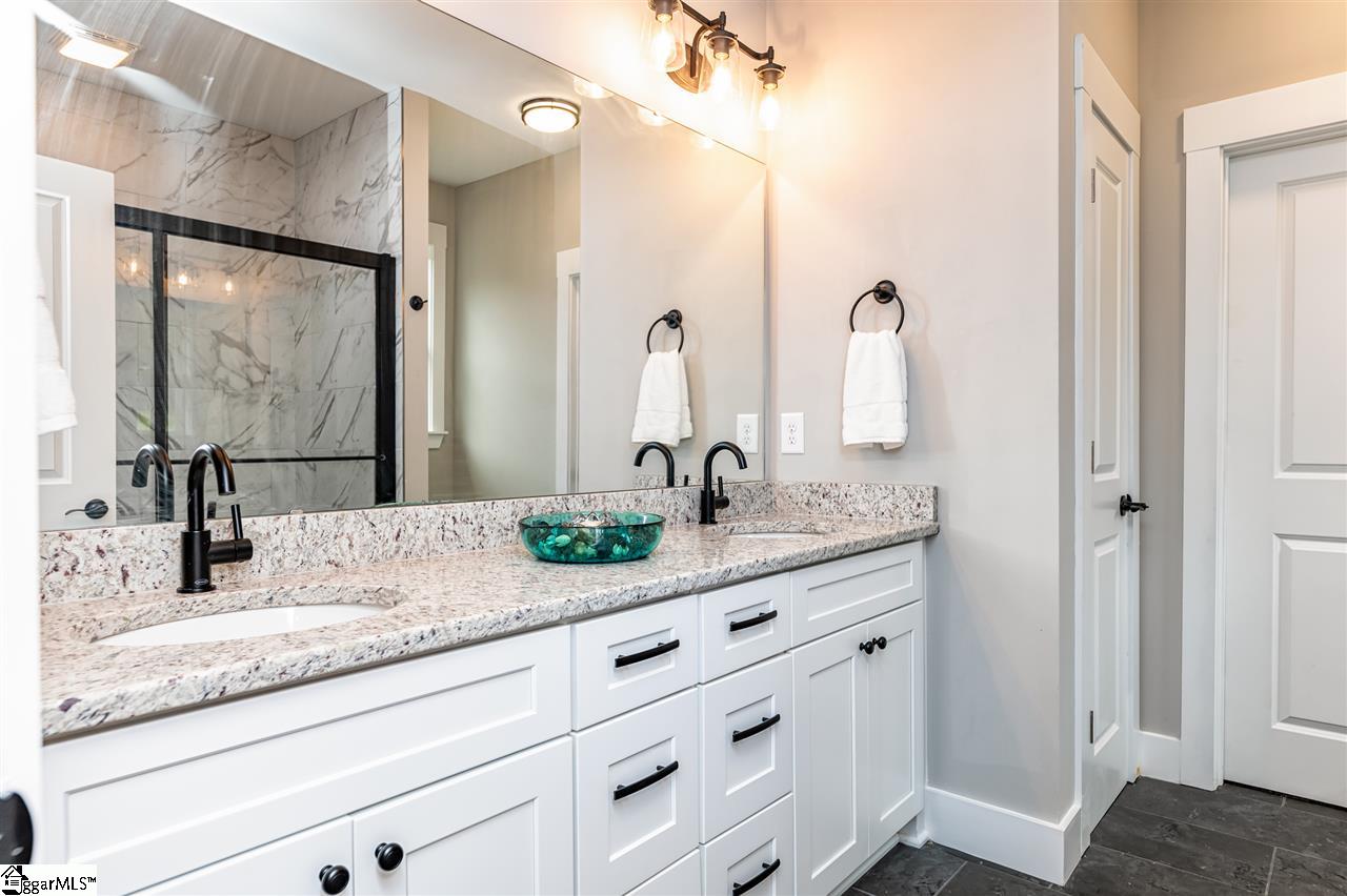 306 Tanyard Road Greenville, SC 29609 - Photo 20 of 36