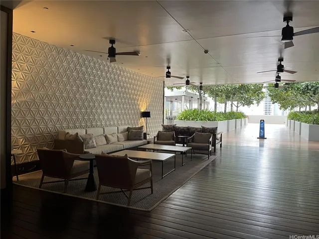 $4,200 | 888 Kapiolani Boulevard, Unit 3511, Honolulu, HI 96813