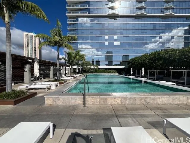 $4,200 | 888 Kapiolani Boulevard, Unit 3511, Honolulu, HI 96813