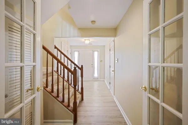 $3,600 | 7409 Gadsby Square, Alexandria, VA 22315