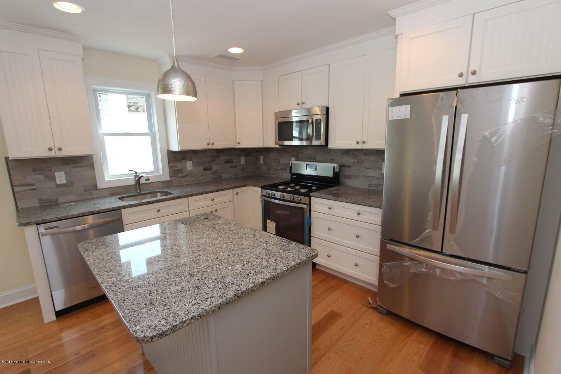 24 East Rutherford Lane Lavallette, NJ 08735 - Photo 7 of 22 IMG_4966
