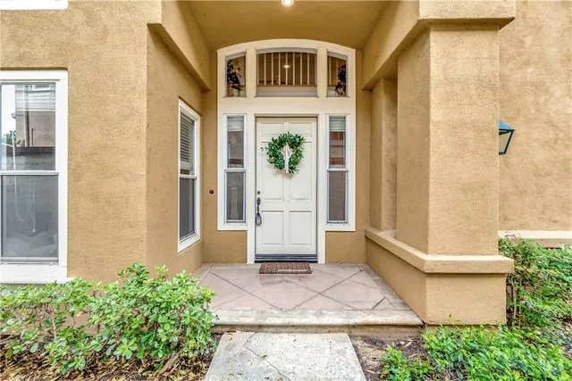 $1,610,000 | 2528 Aquasanta, Tustin, CA 92782