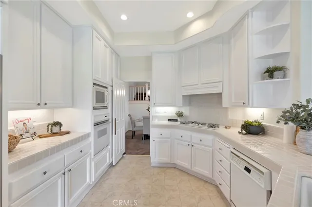 $1,610,000 | 2528 Aquasanta, Tustin, CA 92782