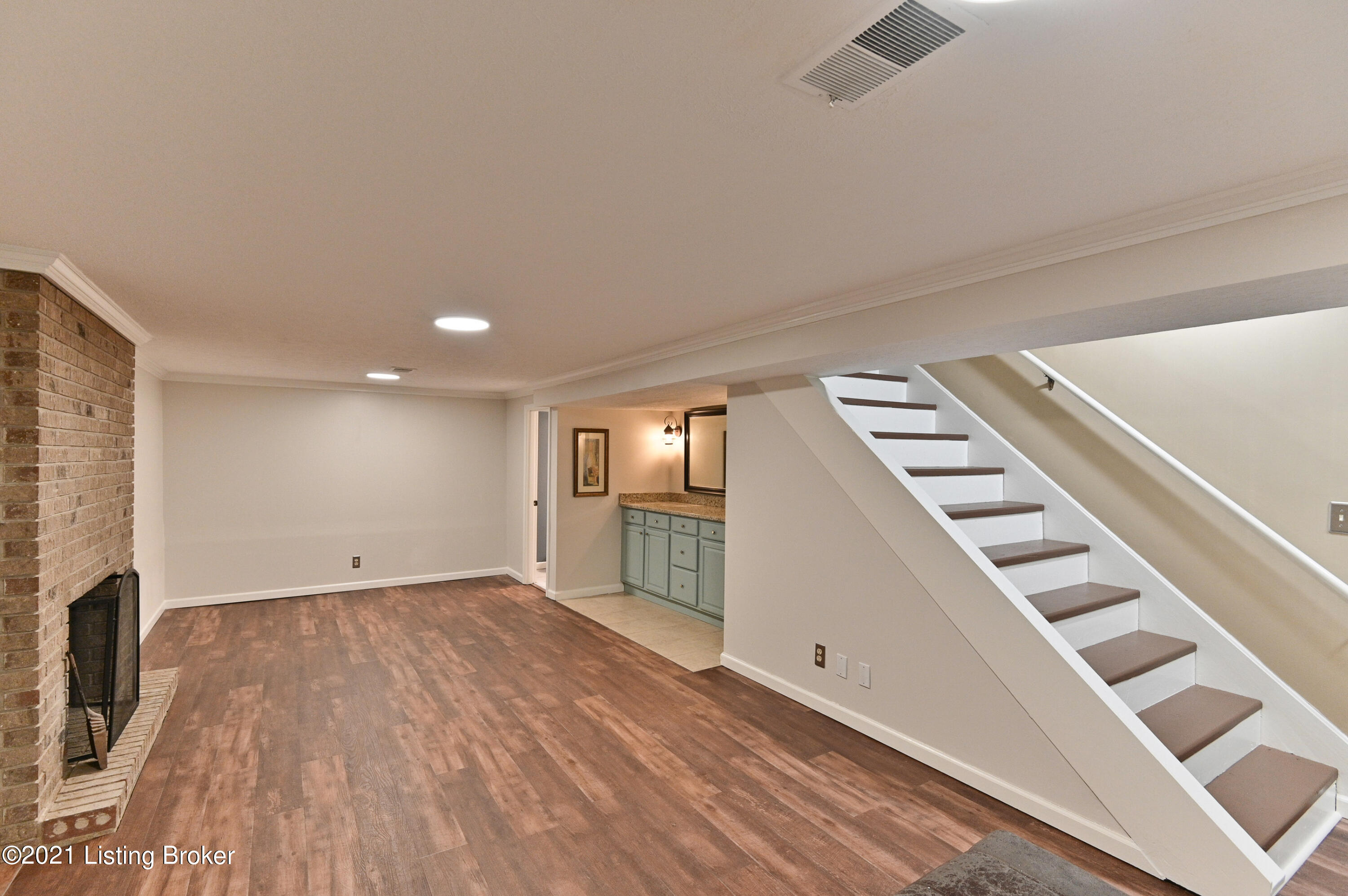 2913 Seneca Park Road Louisville, KY 40205 - Photo 28 of 43 031 - 20210927-1329