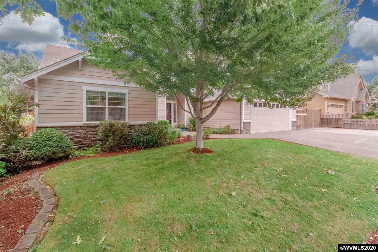 624 Northwest Reed Lane Dallas, OR 97338 - Photo 36 of 37 Gallery Image 36