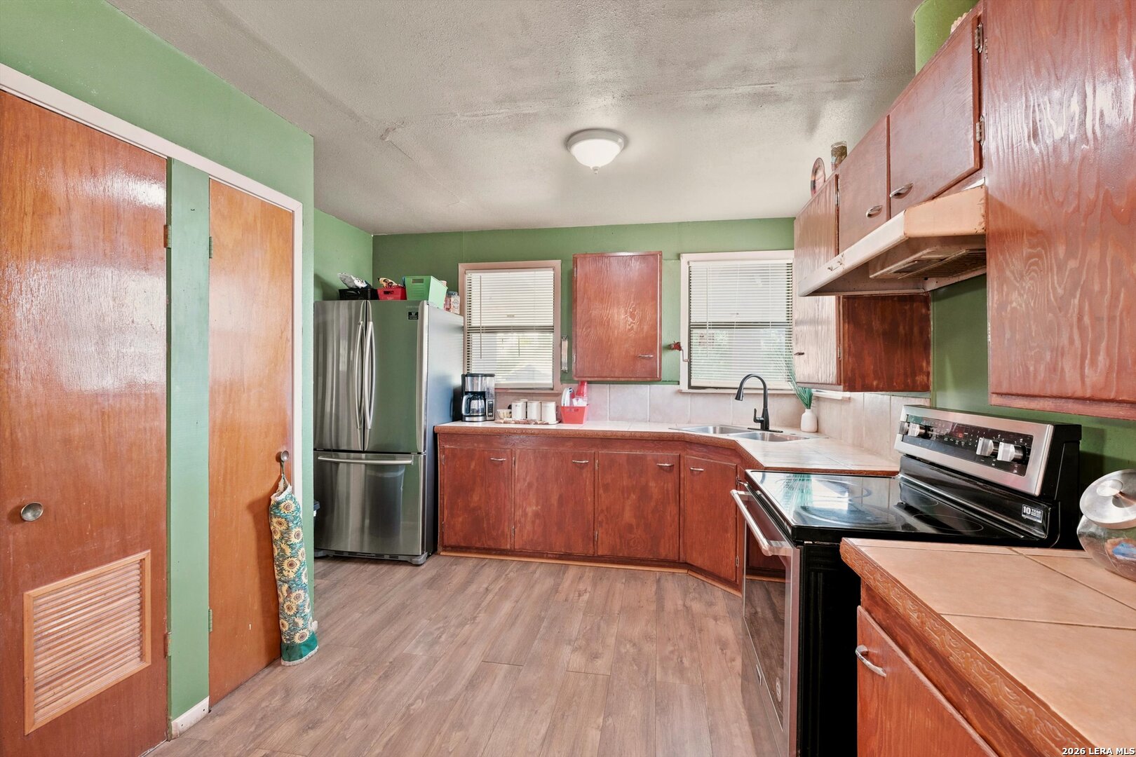 710 Storey Street Cotulla, TX 78014 - Photo 12 of 30