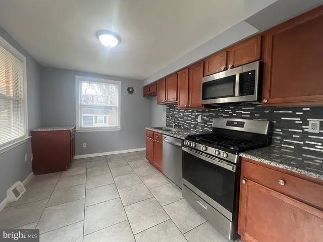 $300,000 | 709 Belair Circle, Norristown, PA 19401