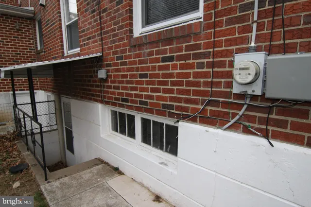 $300,000 | 709 Belair Circle, Norristown, PA 19401