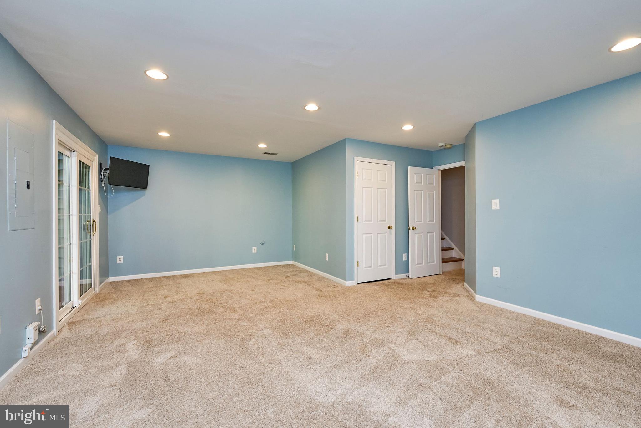 20340 Brentmeade Terrace Sterling, VA 20165 - Photo 22 of 43 a view of an empty room