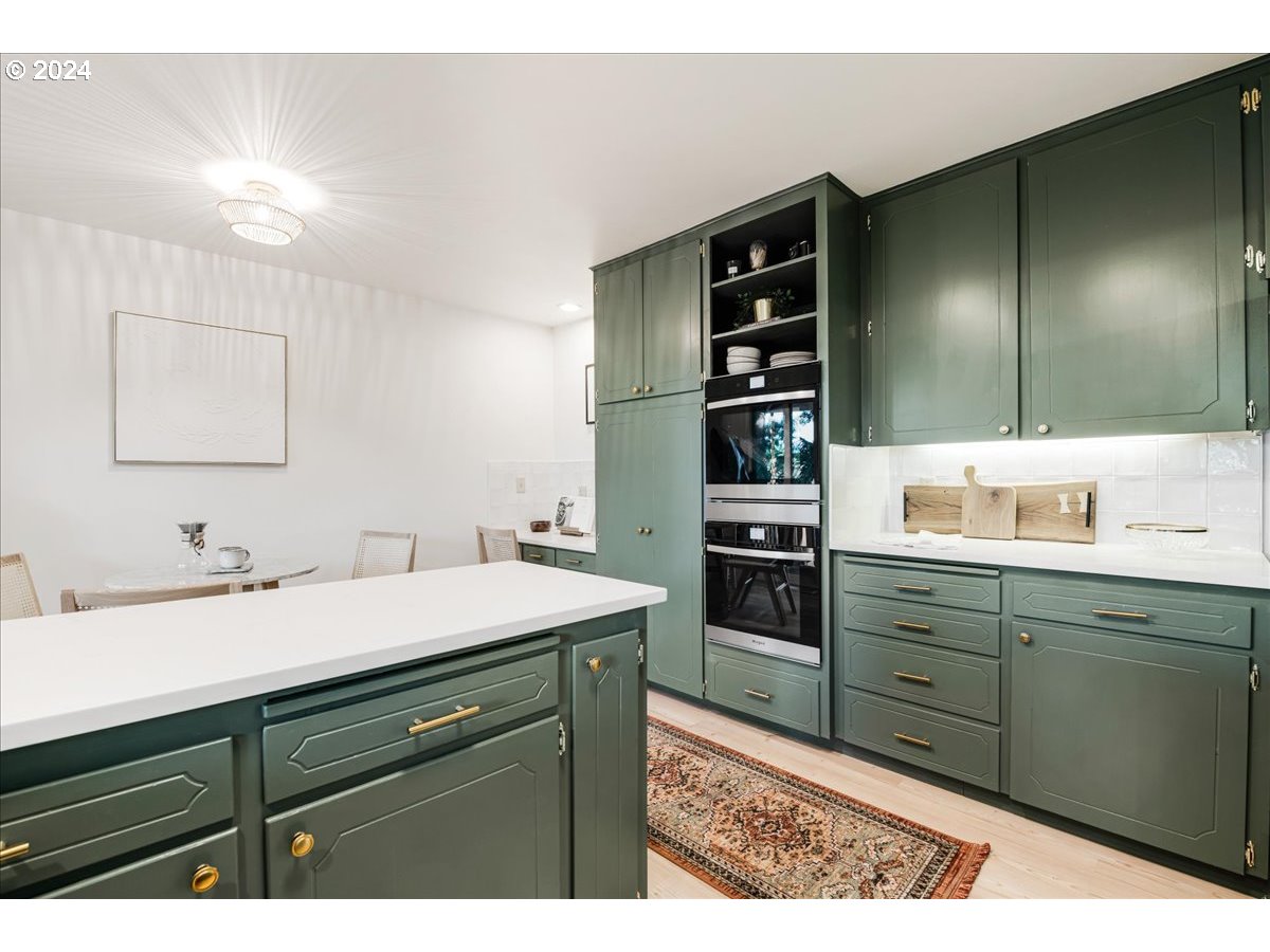 11775 Southwest Ridgeview Terrace Beaverton, OR 97008 - Photo 15 of 48 Gallery Image 15