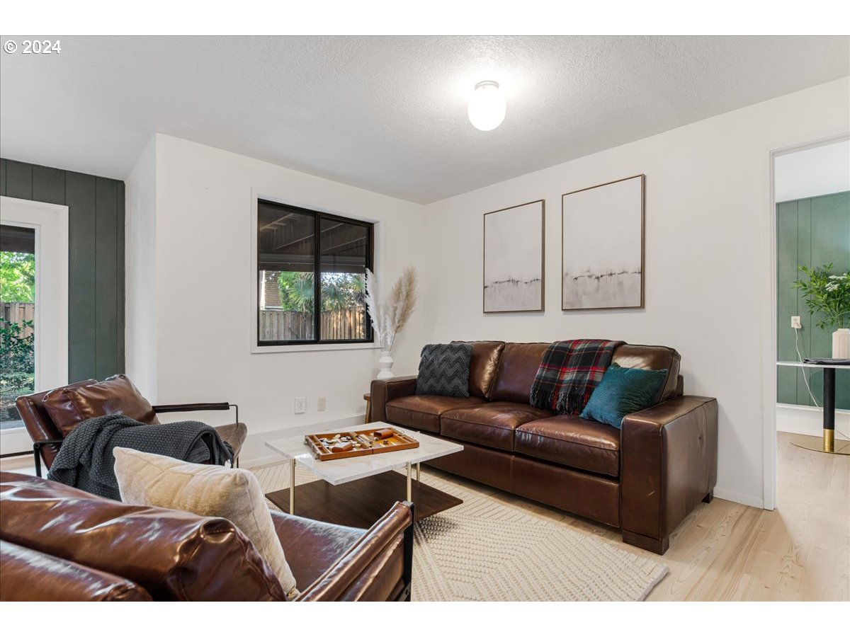 11775 Southwest Ridgeview Terrace Beaverton, OR 97008 - Photo 34 of 48 Gallery Image 34