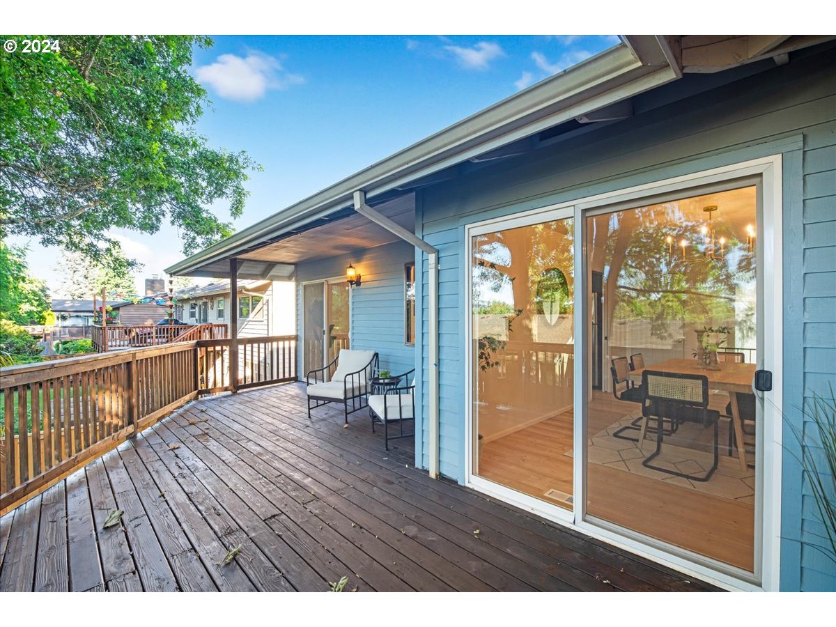 11775 Southwest Ridgeview Terrace Beaverton, OR 97008 - Photo 44 of 48 Gallery Image 44