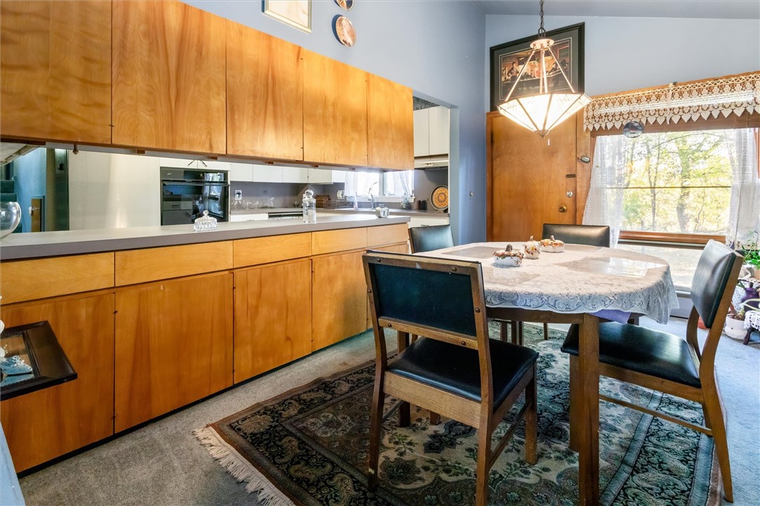 128 Vienna Road Arcadia, NY 14513 - Photo 19 of 42 dining area