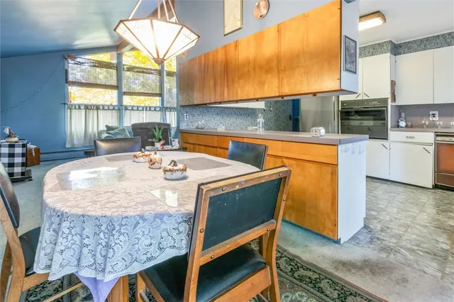 $225,000 | 128 Vienna Road, Arcadia, NY 14513