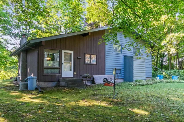 $225,000 | 128 Vienna Road, Arcadia, NY 14513