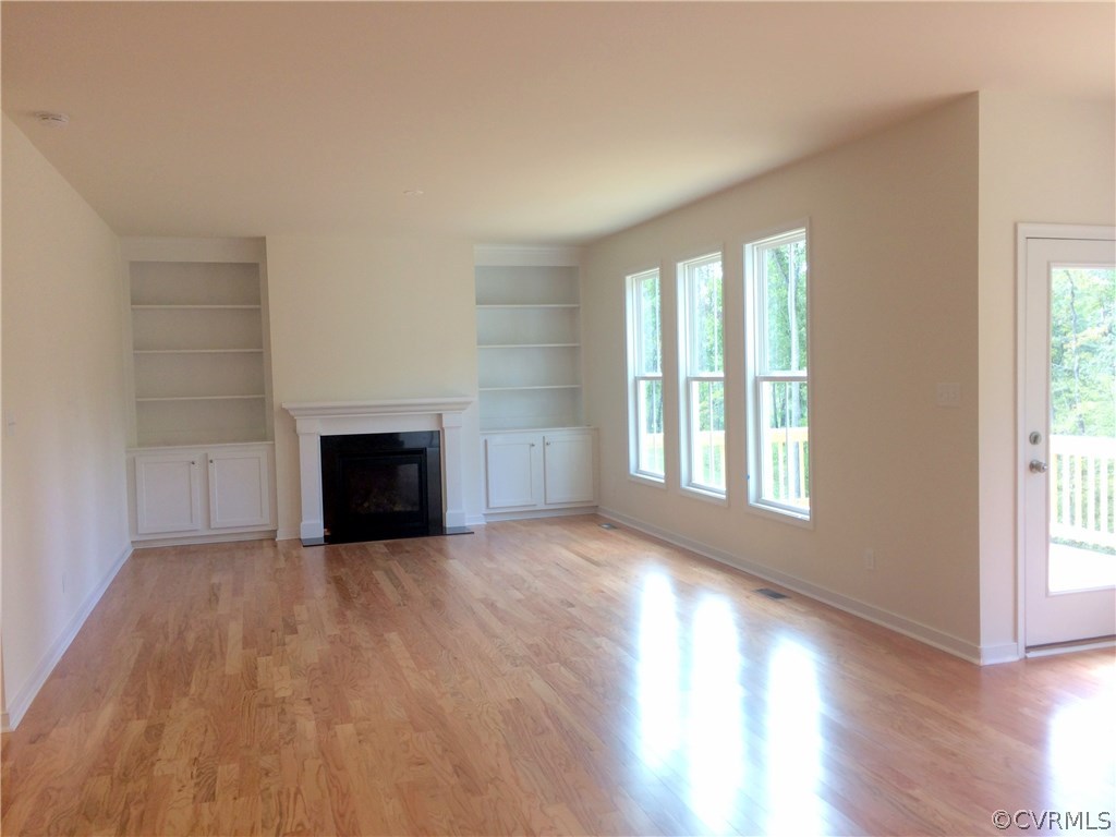 1312 Tomahawk Creek Road Midlothian, VA 23114 - Photo 4 of 13 Gallery Image 4