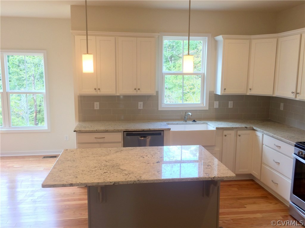 1312 Tomahawk Creek Road Midlothian, VA 23114 - Photo 6 of 13 Gallery Image 6