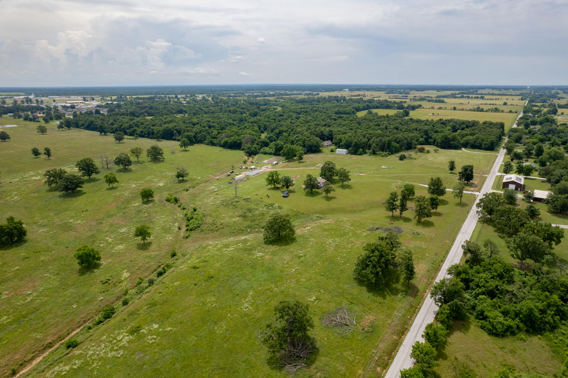 Xx Kodiak Road, Unit 8 Neosho, MO 64850 - Photo 11 of 22 DJI_0789