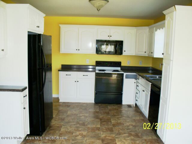 956 Sanders Road Jasper, AL 35504 - Photo 7 of 14 Gallery Image 7