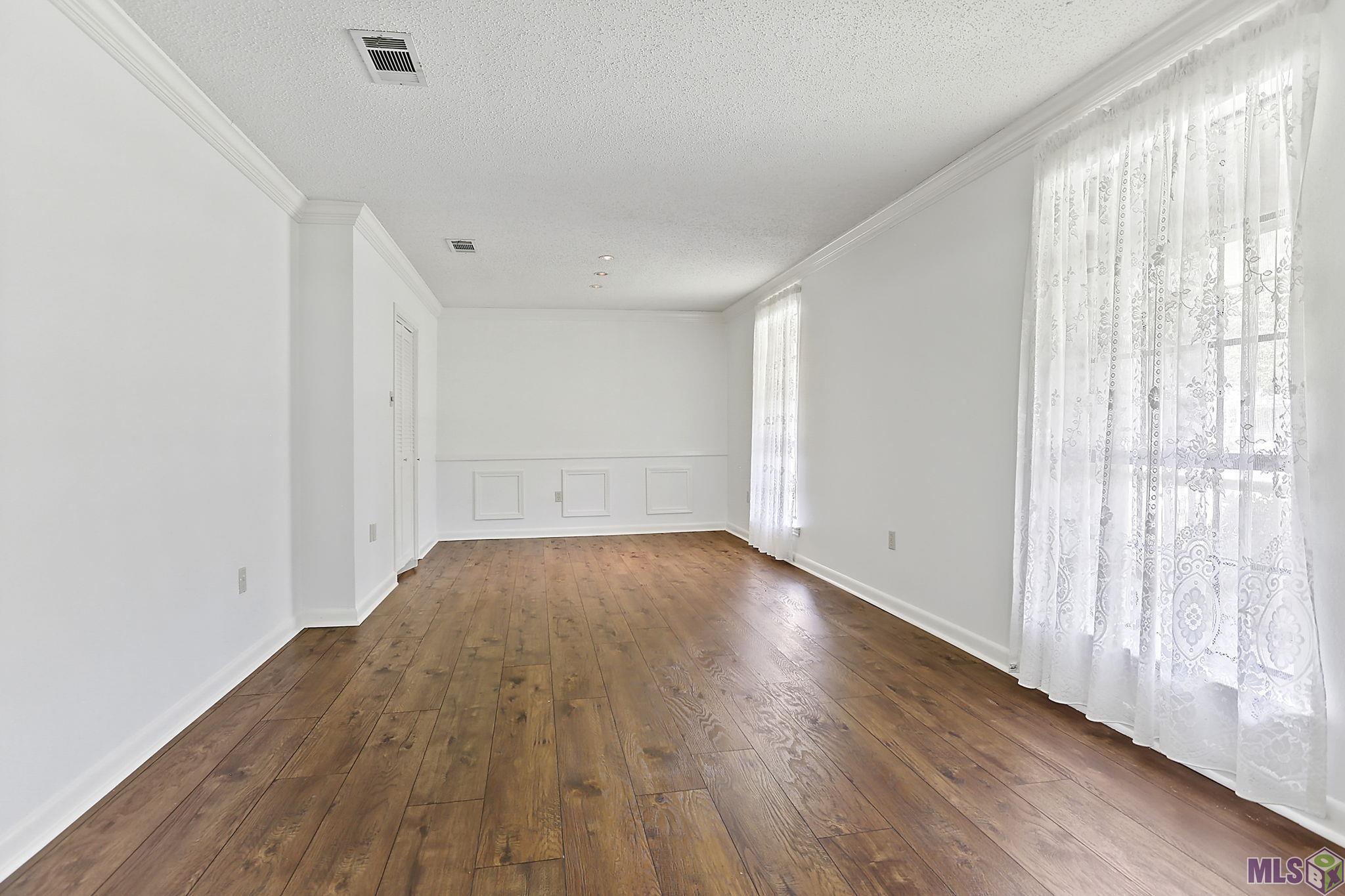 3718 Woodland Ridge Boulevard Baton Rouge, LA 70816 - Photo 12 of 13 Gallery Image 12