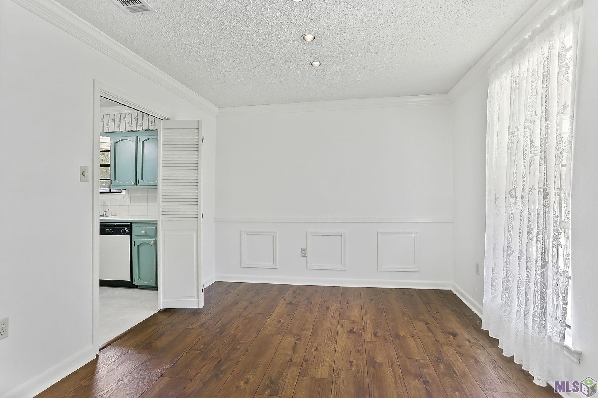 3718 Woodland Ridge Boulevard Baton Rouge, LA 70816 - Photo 8 of 13 Gallery Image 8