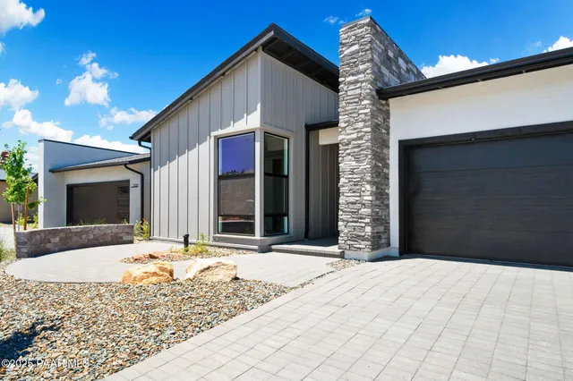 $2,600 | 1326 Rockwood Drive, Prescott, AZ 86305