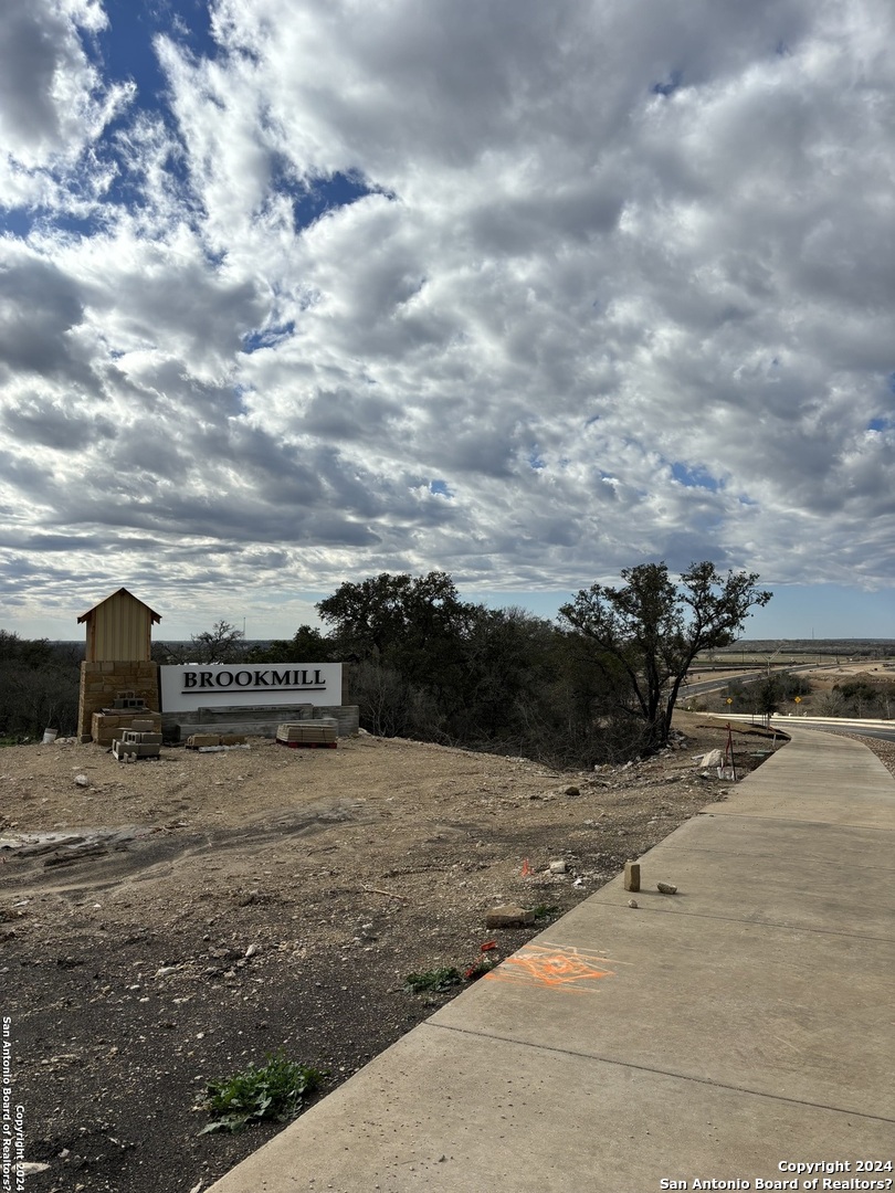 186 Bronco Ridge Pleasanton, TX 78064 - Photo 4 of 5