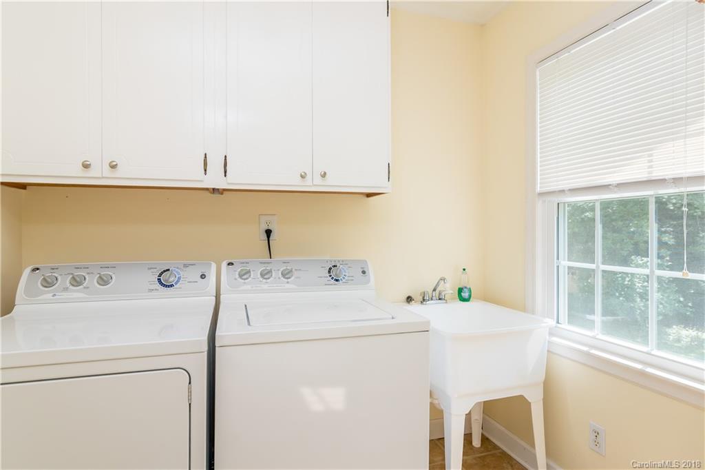 5224 Guildbrook Road, Unit 9 Charlotte, NC 28226 - Photo 12 of 32 Gallery Image 12