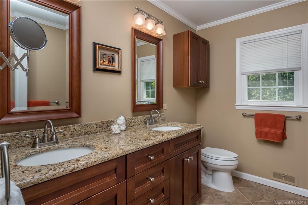 5224 Guildbrook Road, Unit 9 Charlotte, NC 28226 - Photo 21 of 32 Gallery Image 21