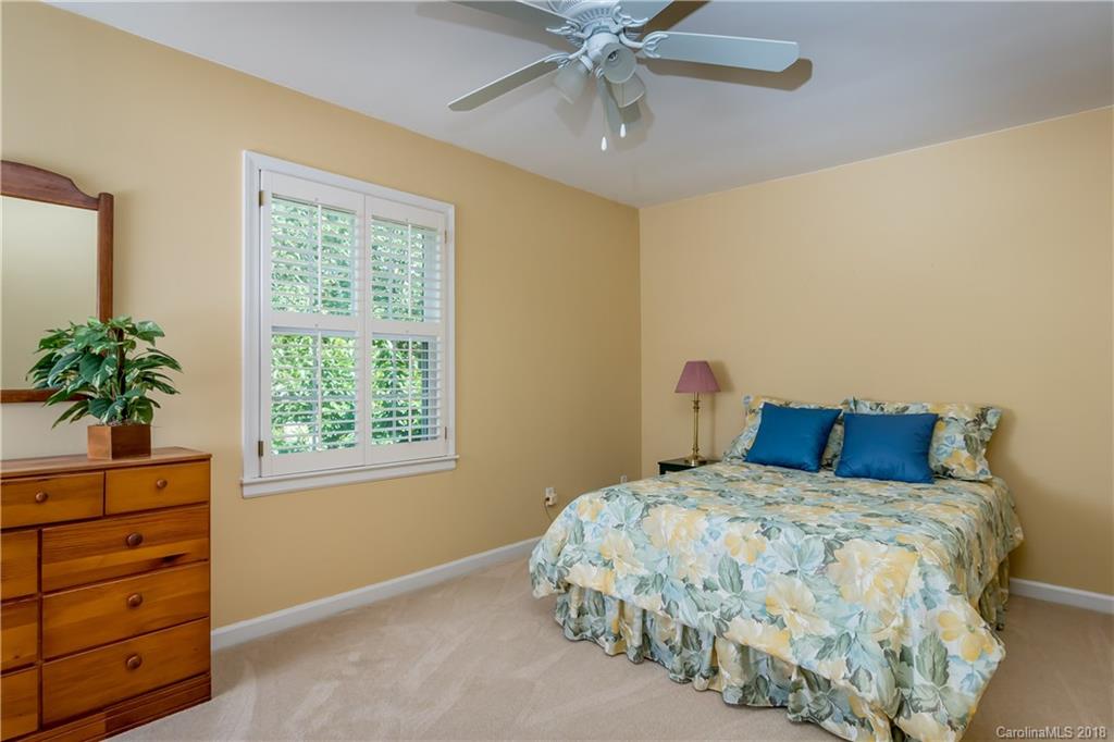 5224 Guildbrook Road, Unit 9 Charlotte, NC 28226 - Photo 23 of 32 Gallery Image 23